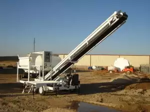 Portable Concrete Batching Plant 12+ Cubic Yards Automated Mix Right 2CL5-2 Extended Conveyor Raised at Right Manufacturing Systems Inc.