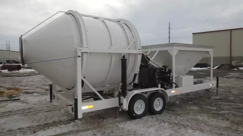 Portable Concrete Mixer Batching Plant 4 Cubic Yards Mix Right EZ 4-5 Back Side at Right Manufacturing Systems Inc.