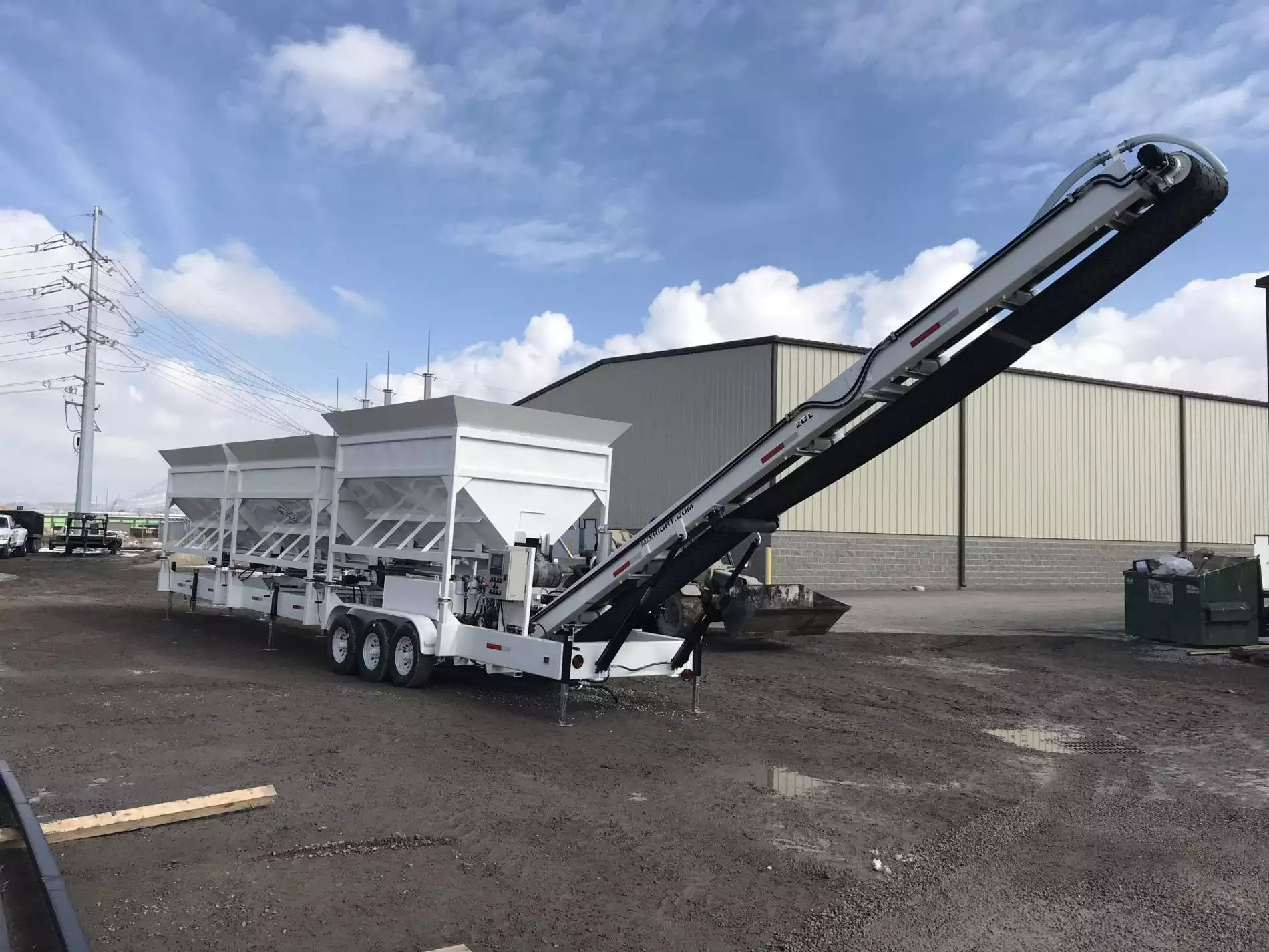 Portable Concrete Batching Plant 36+ Cubic Yards Automated Mix Right 2CL-36-3 Conveyor at Right Manufacturing Systems Inc. Lindon, Utah